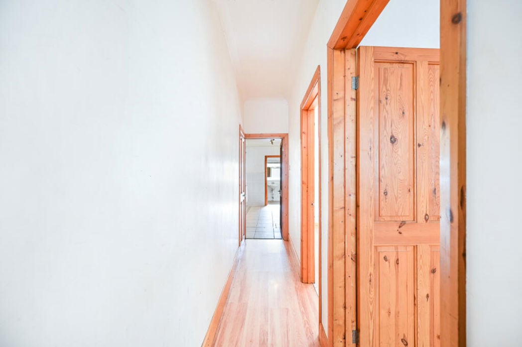 Property image 3 of 18