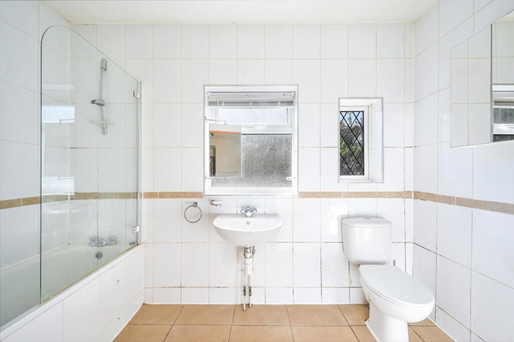 Property image 6 of 18