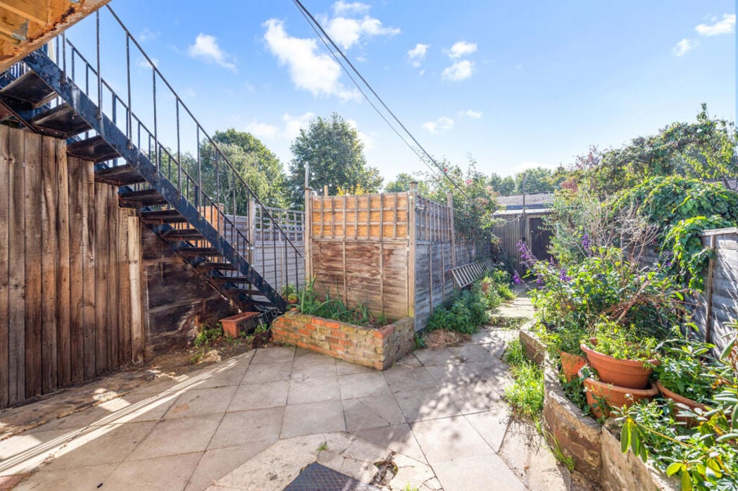 Property image 8 of 18