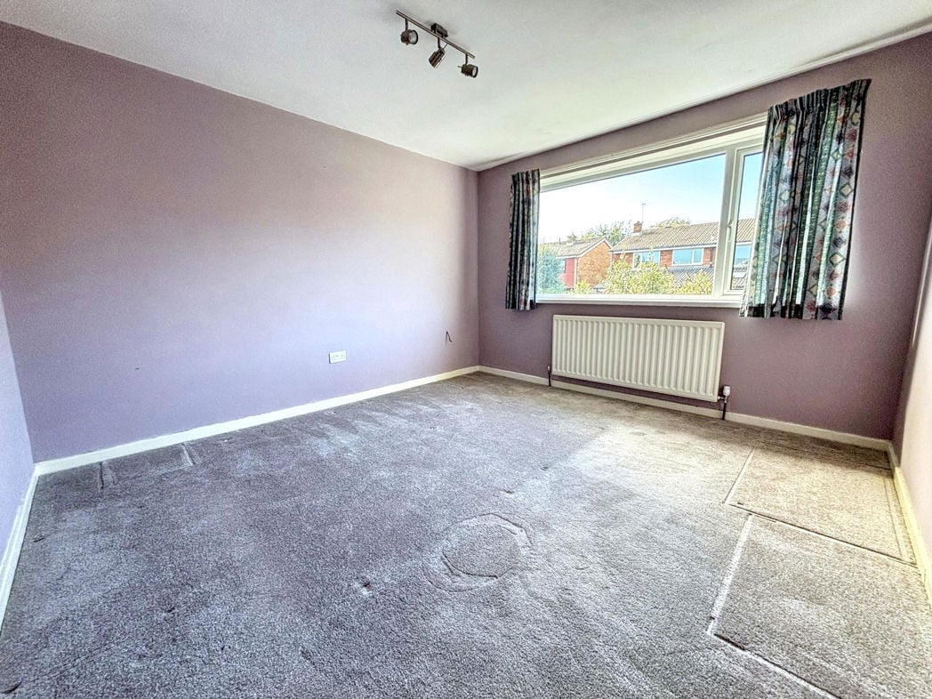 Property image 10 of 16