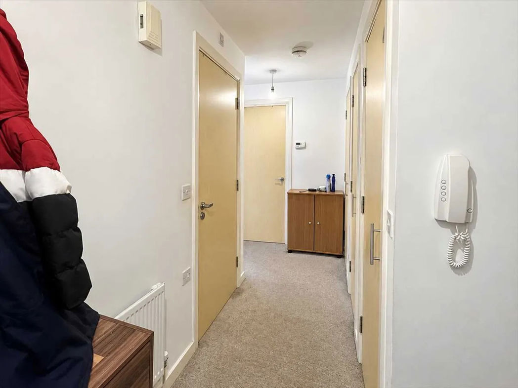 Property image 2 of 15