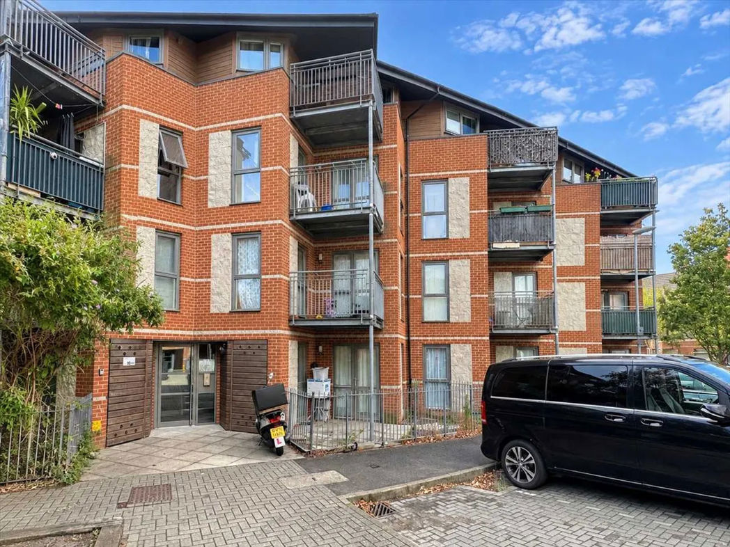 Property image 1 of 15