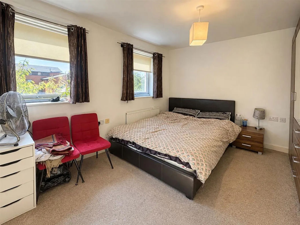Property image 7 of 15