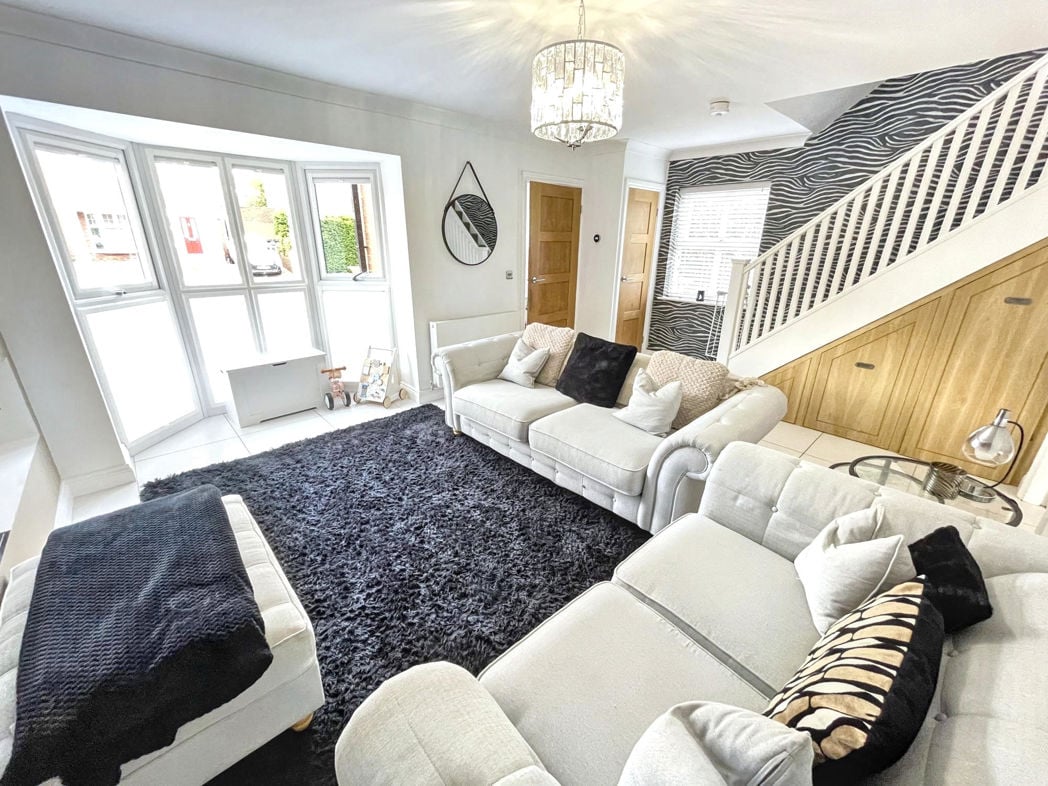 Property image 4 of 15