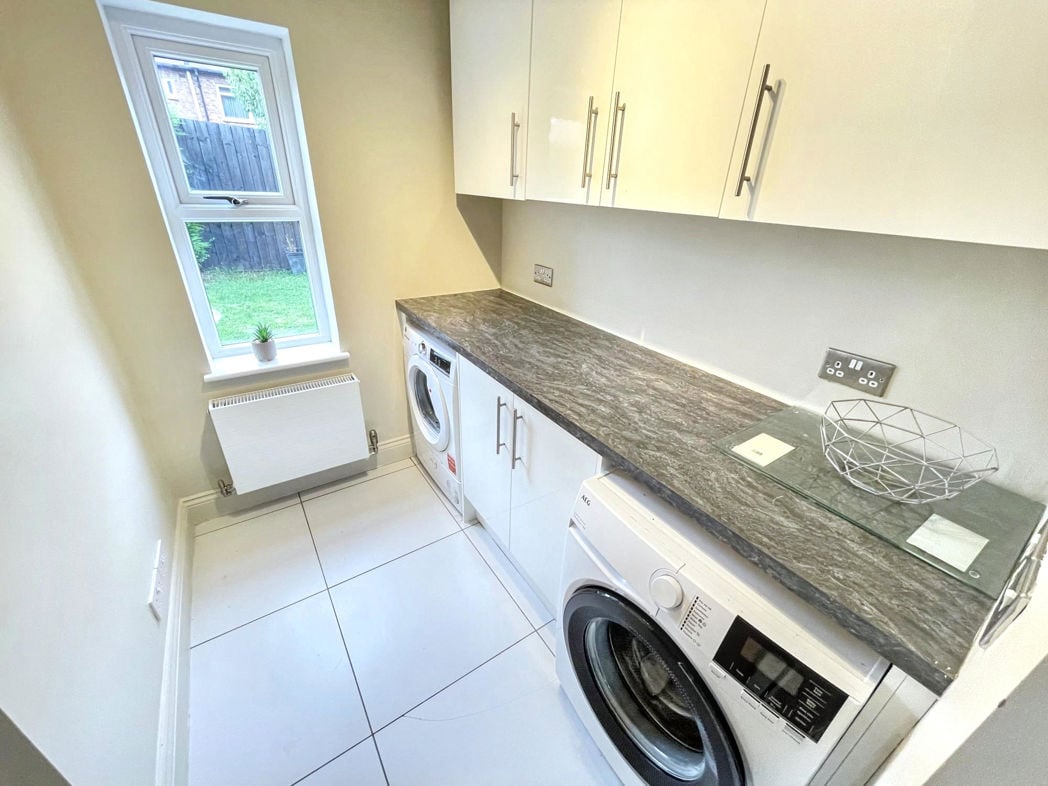Property image 8 of 15