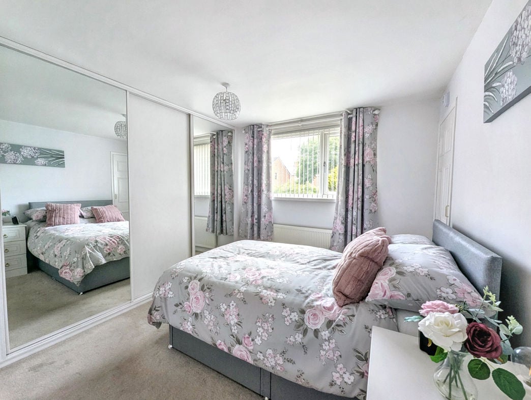 Property image 7 of 11