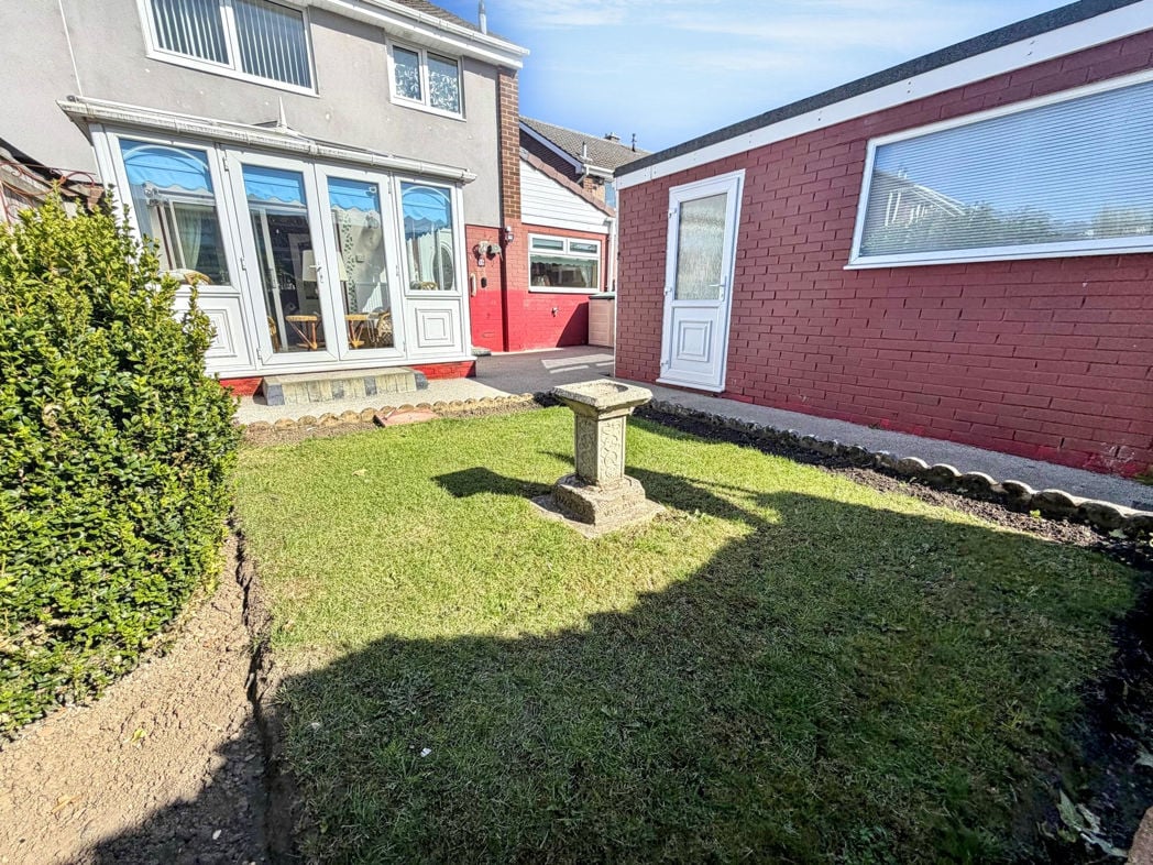 Property image 21 of 22