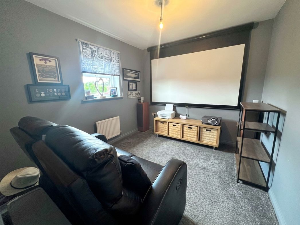 Property image 18 of 24