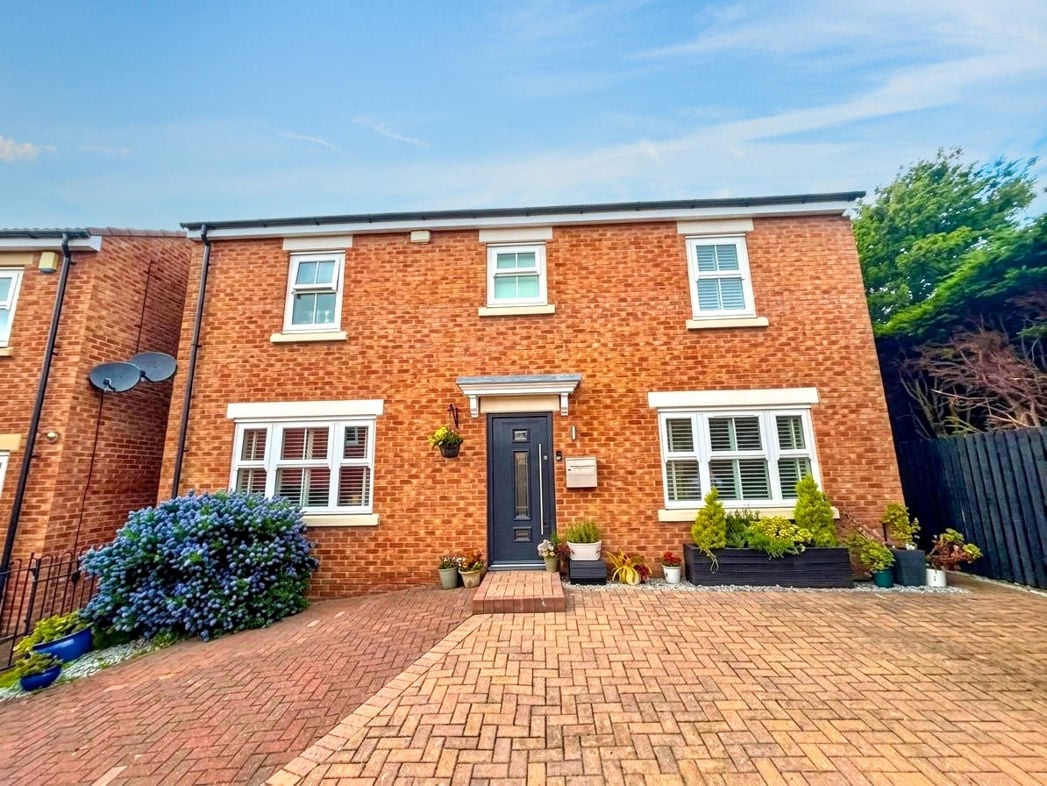 Property image 2 of 24
