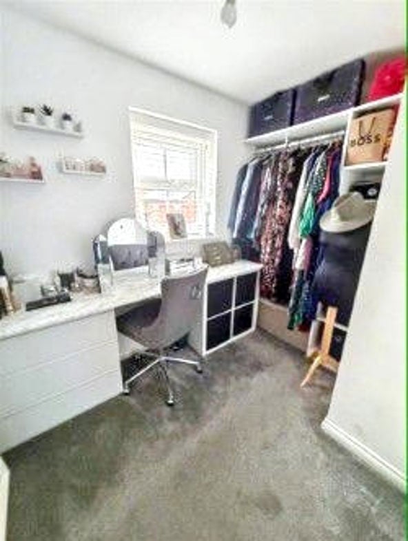 Property image 19 of 24