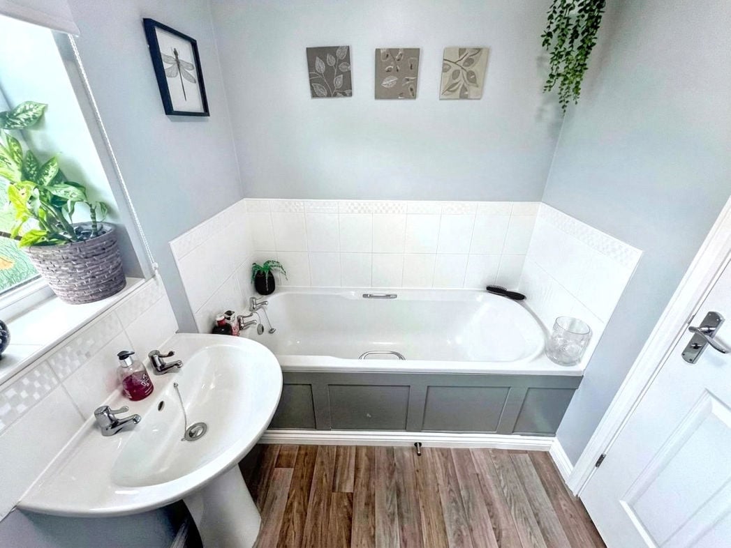 Property image 20 of 24