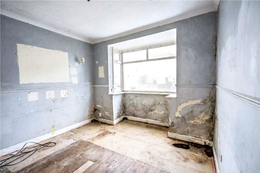 Property image 5 of 19