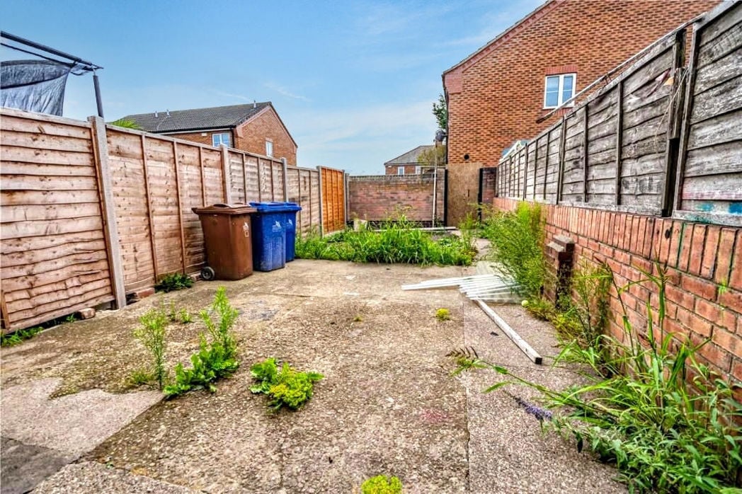 Property image 17 of 19