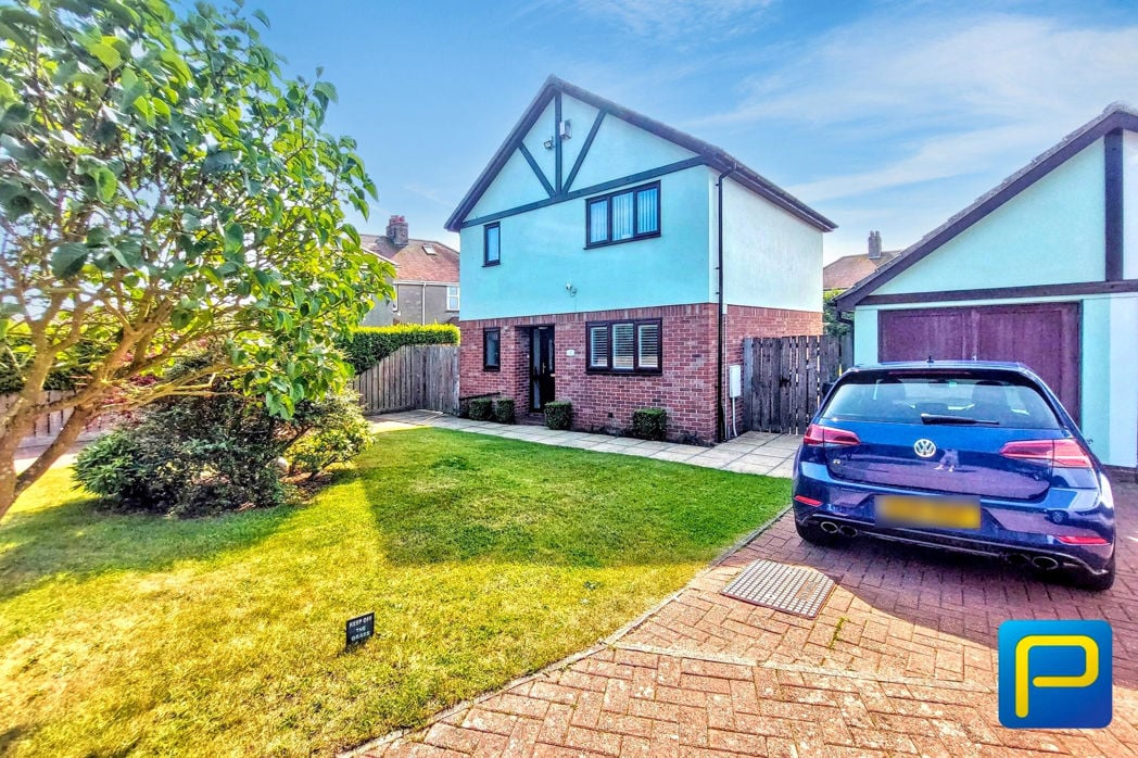 Front Garden & Driveway