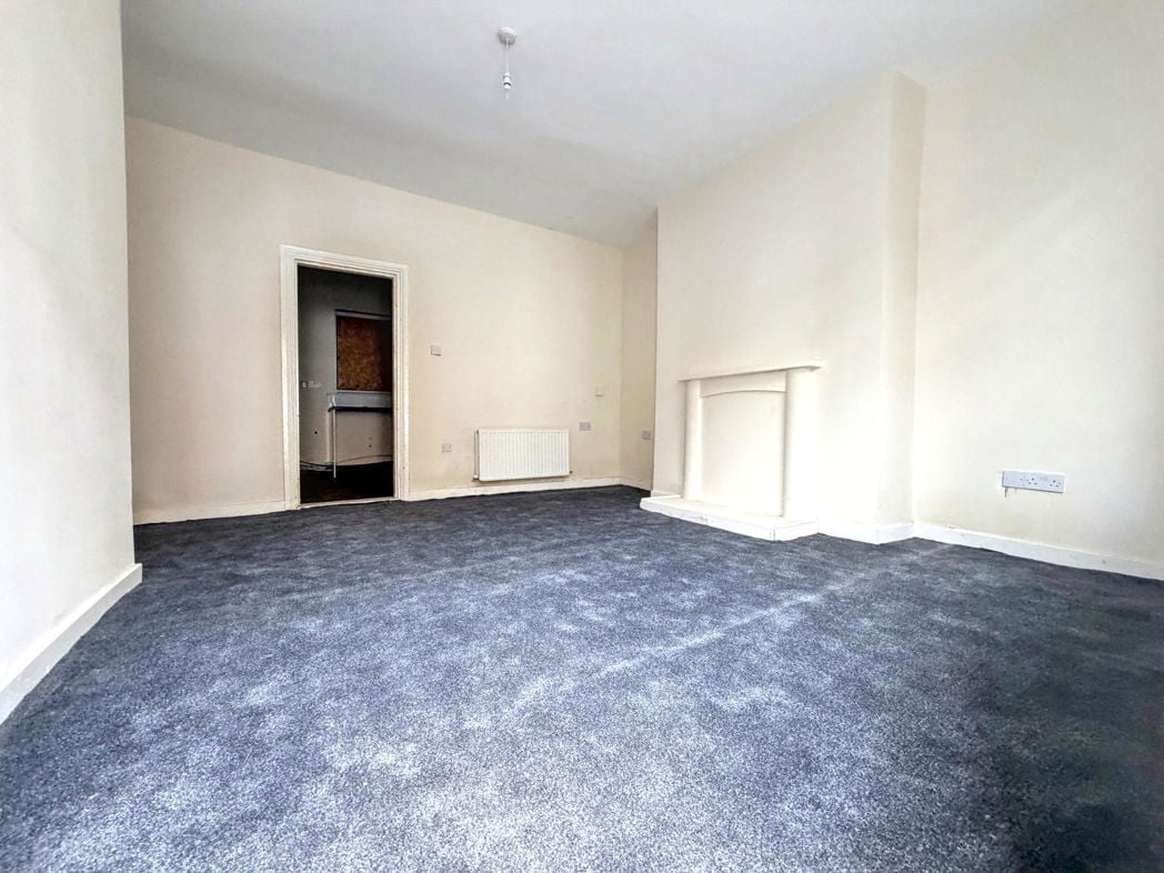 Property image 3 of 8