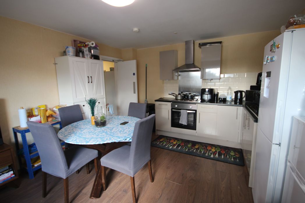 Property image 1 of 7