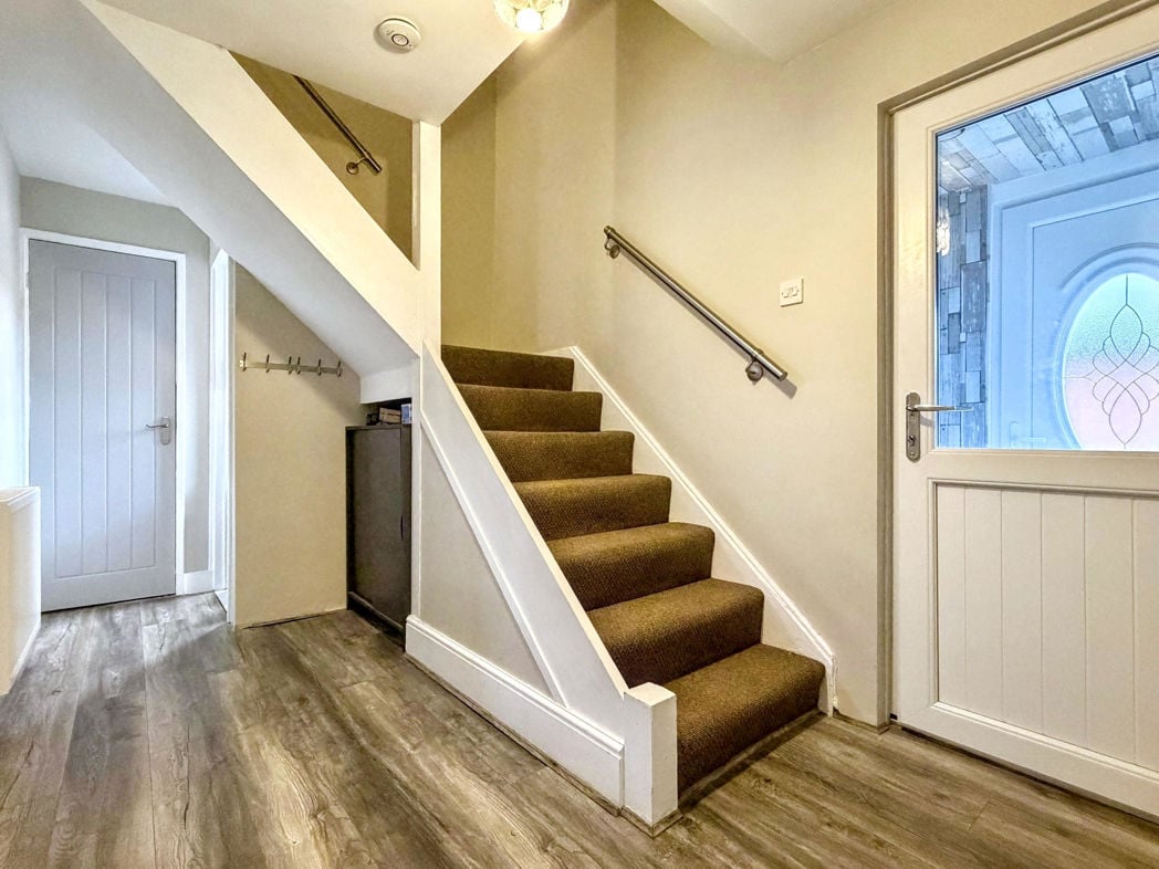Entrance/Hallway