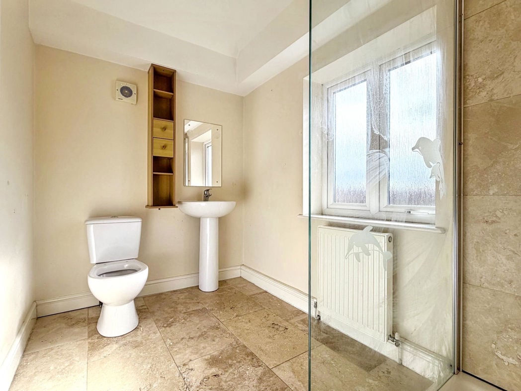 Bedroom One En-Suite