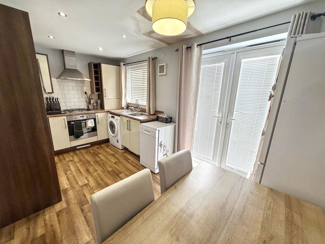 Property image 3 of 10