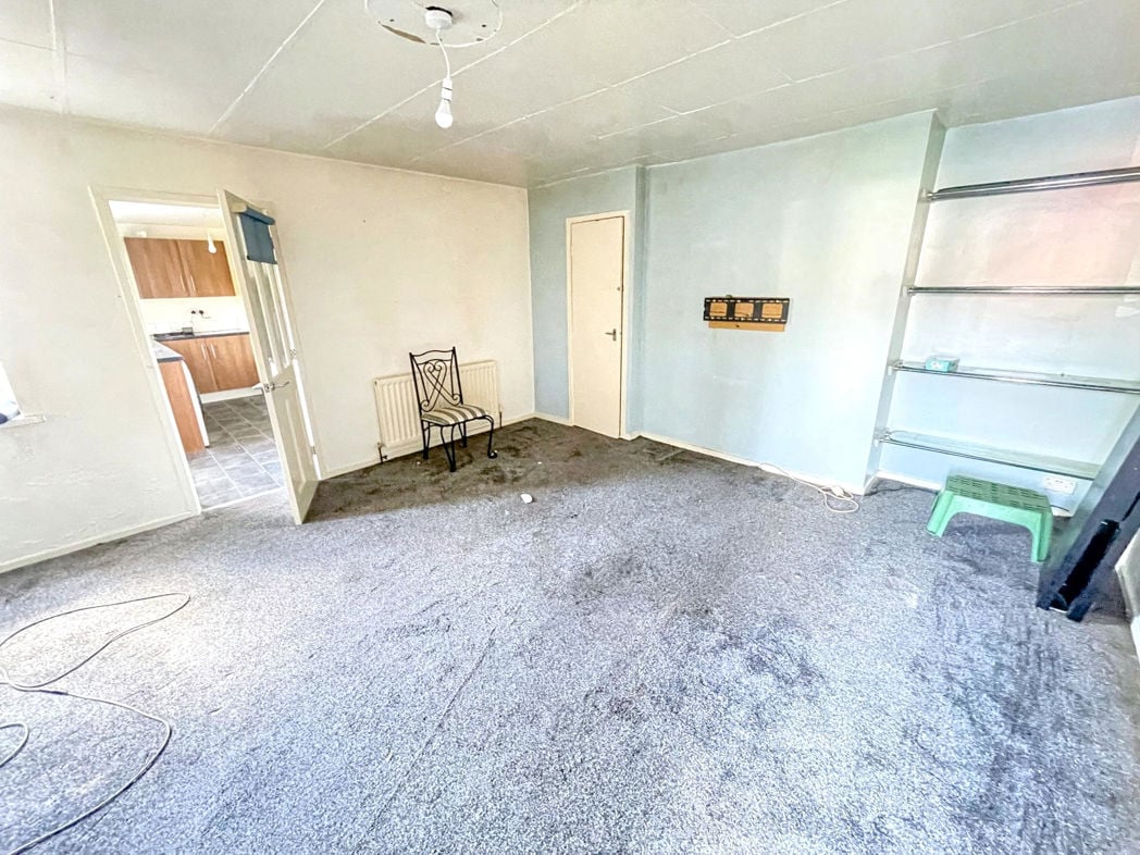 Property image 4 of 8