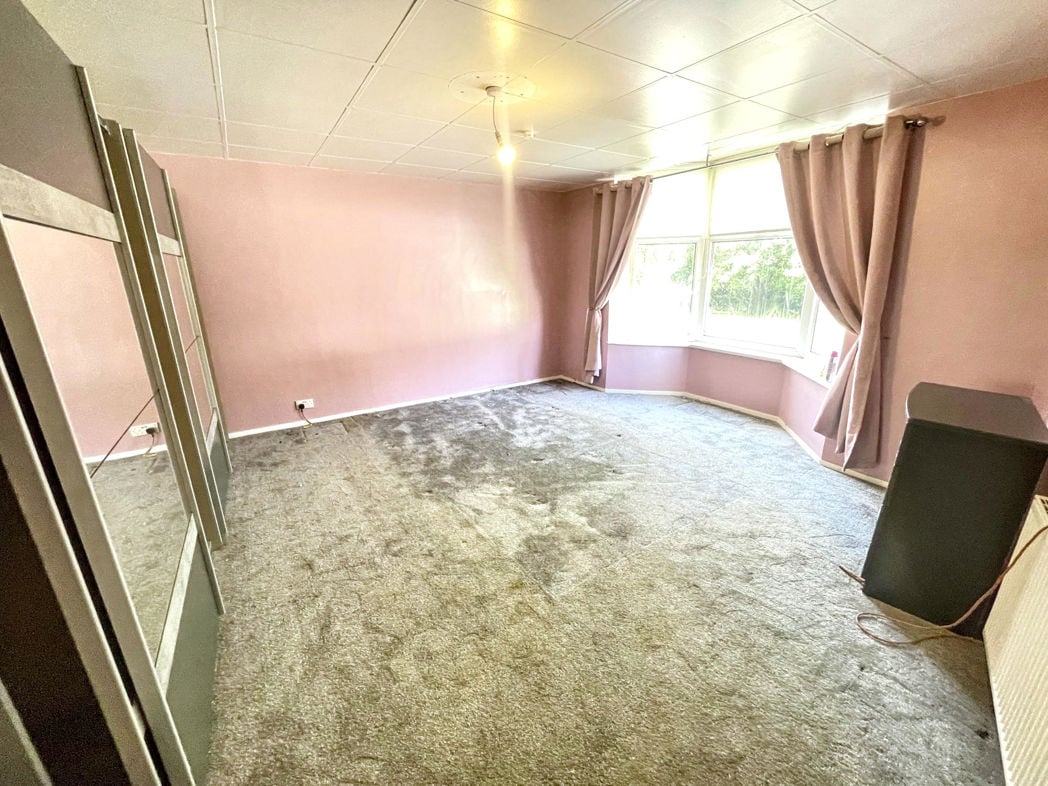 Property image 6 of 8