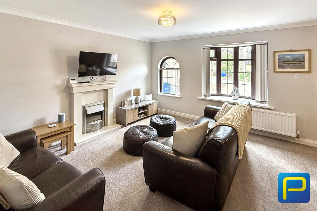 Property image 3 of 15