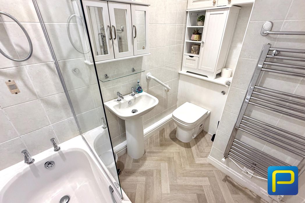 Property image 14 of 15
