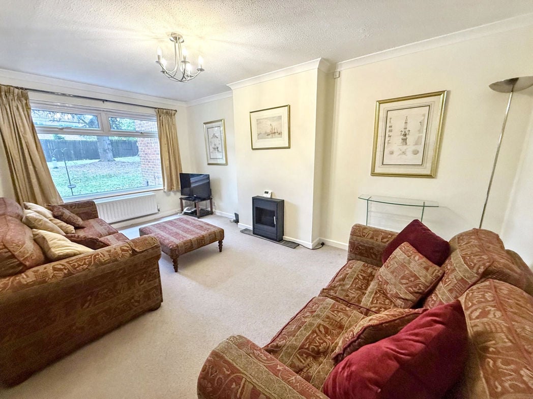 Property image 2 of 10