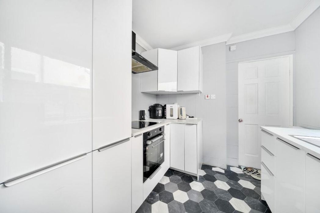 Property image 3 of 10