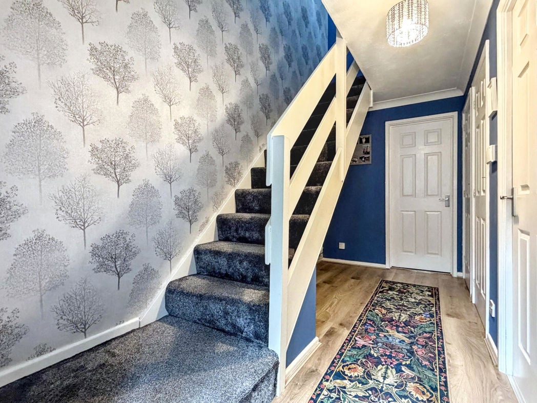 Entrance/Hallway