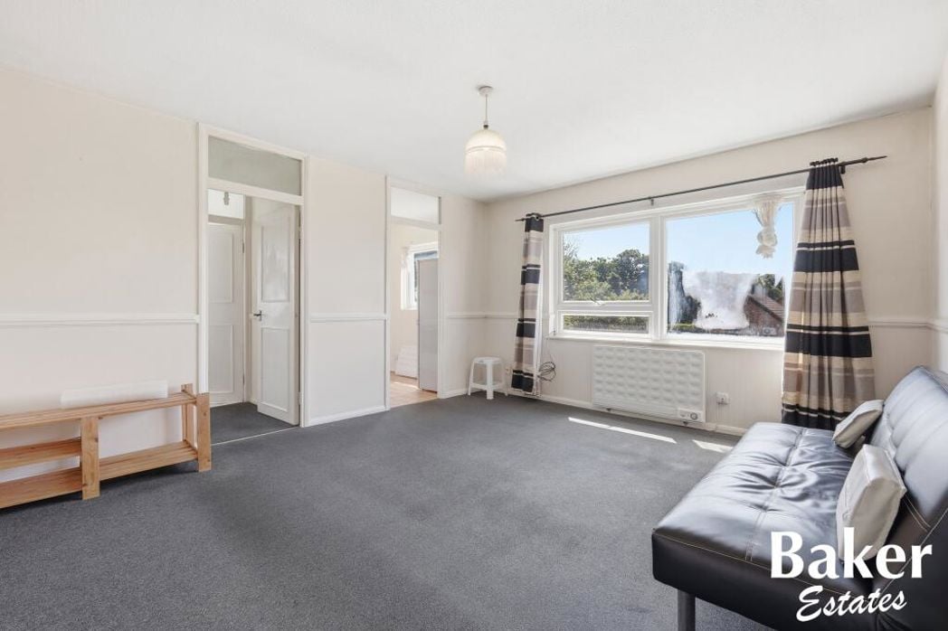 Property image 5 of 11