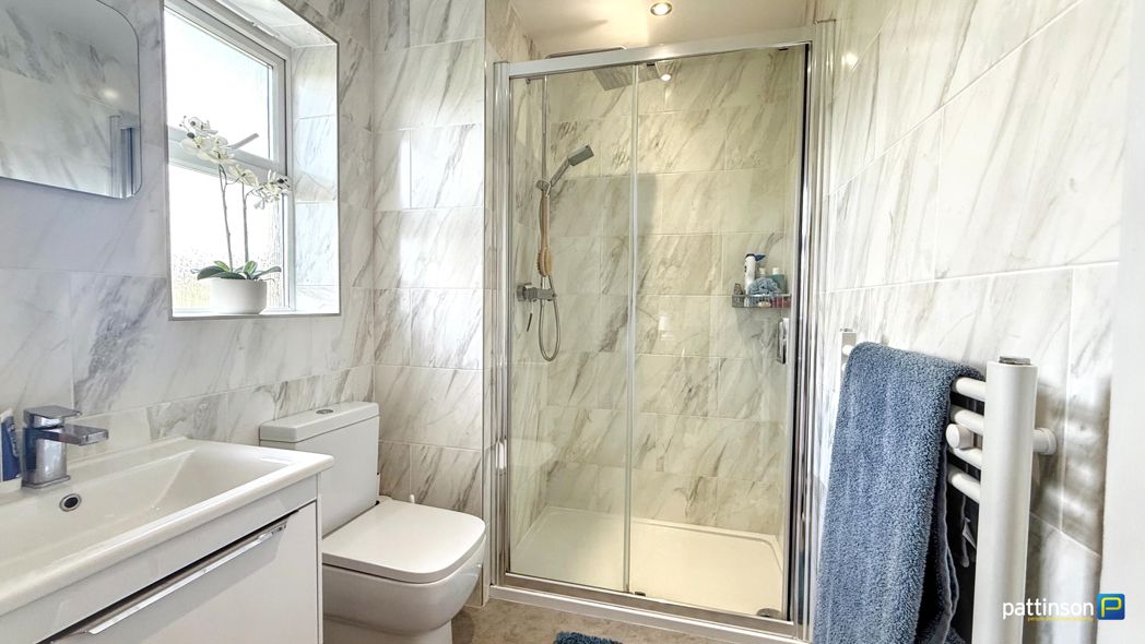Property image 20 of 41