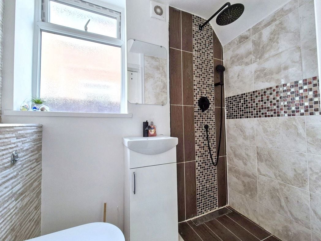 Ground Floor Shower Room