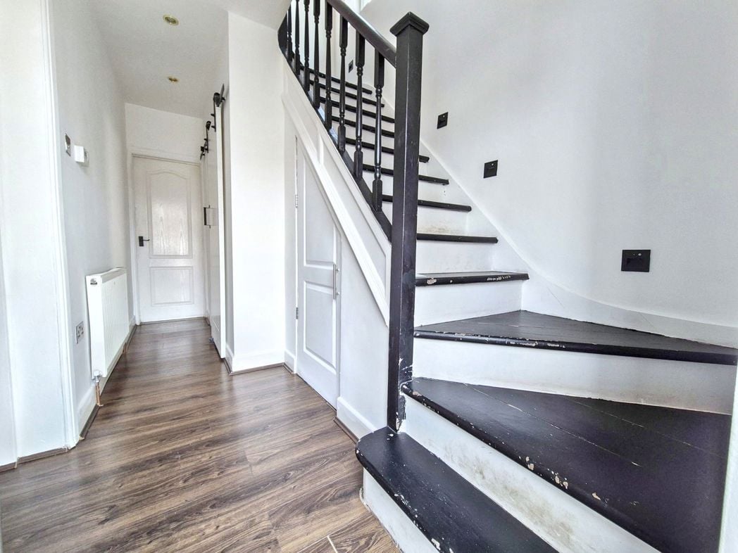 Entrance/Hallway