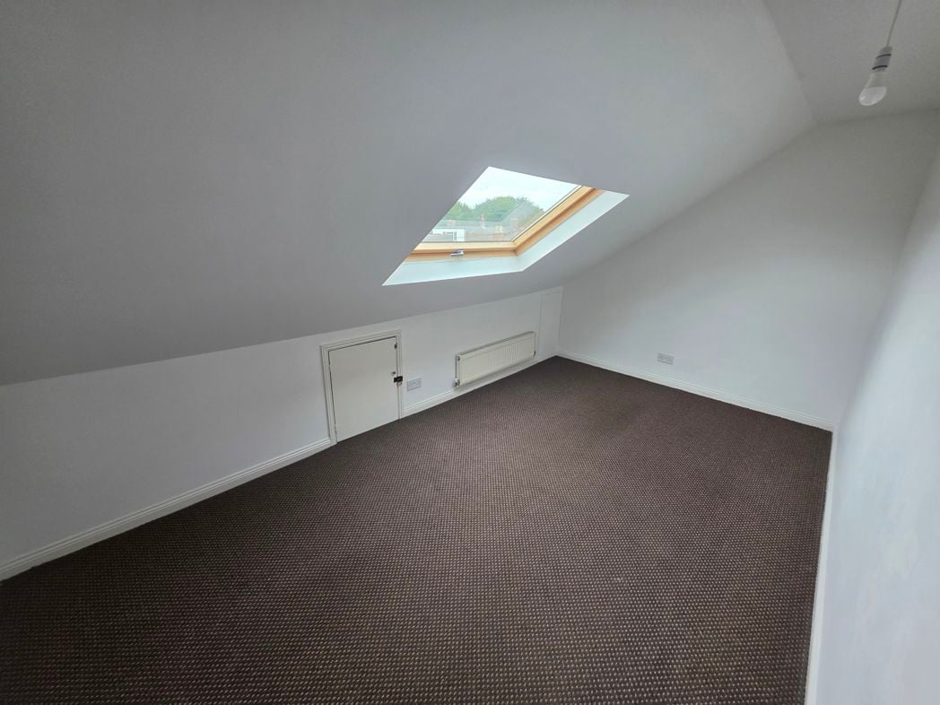 Loft Room 2