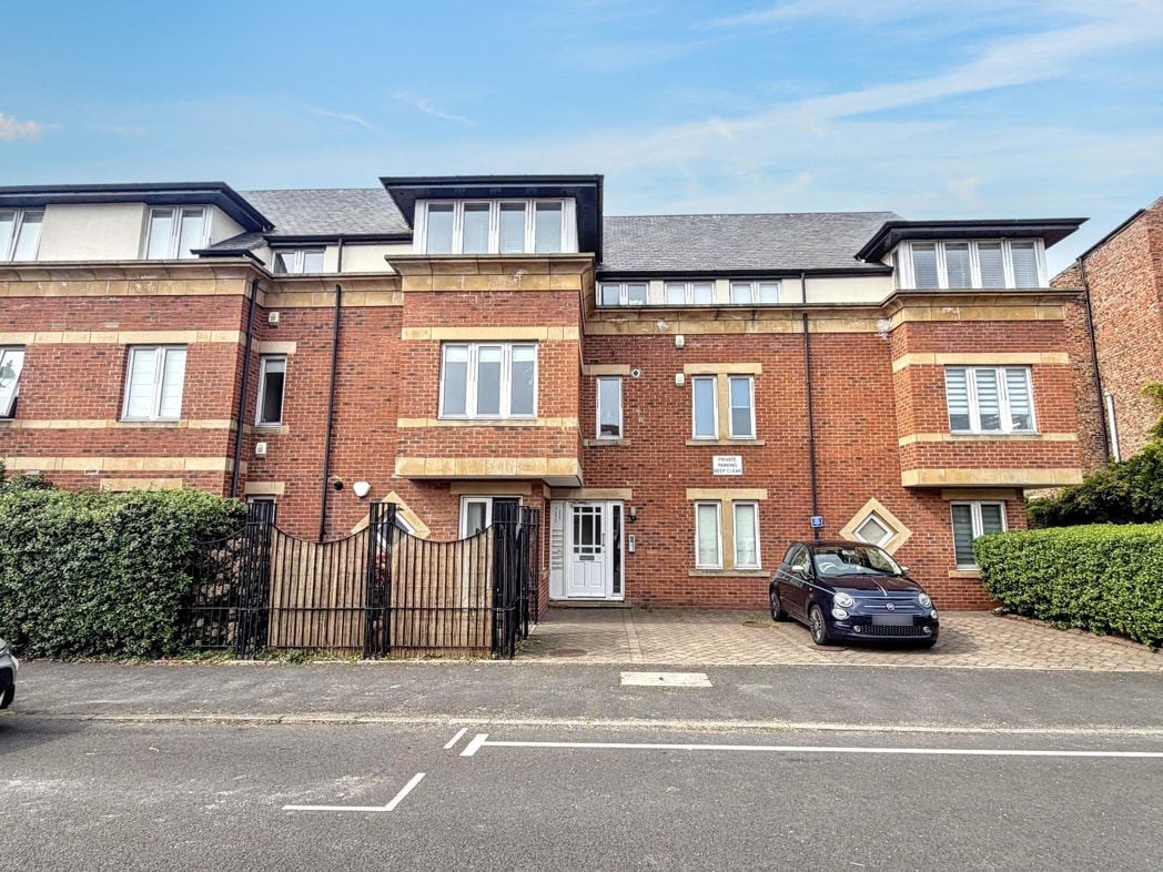 Property image 1 of 6