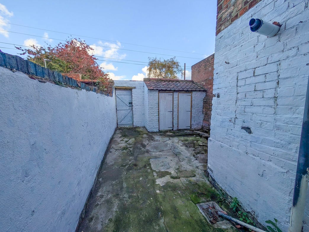 Property image 11 of 12