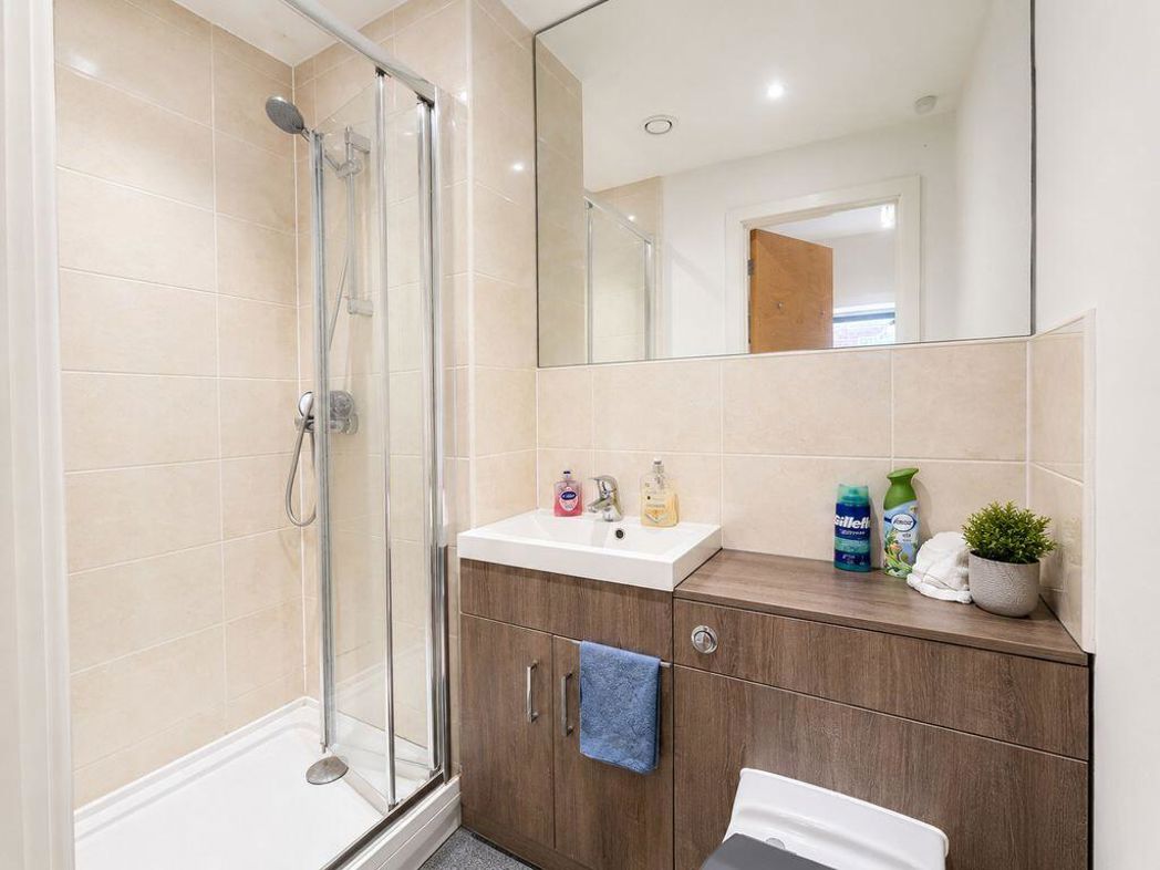 Property image 4 of 7