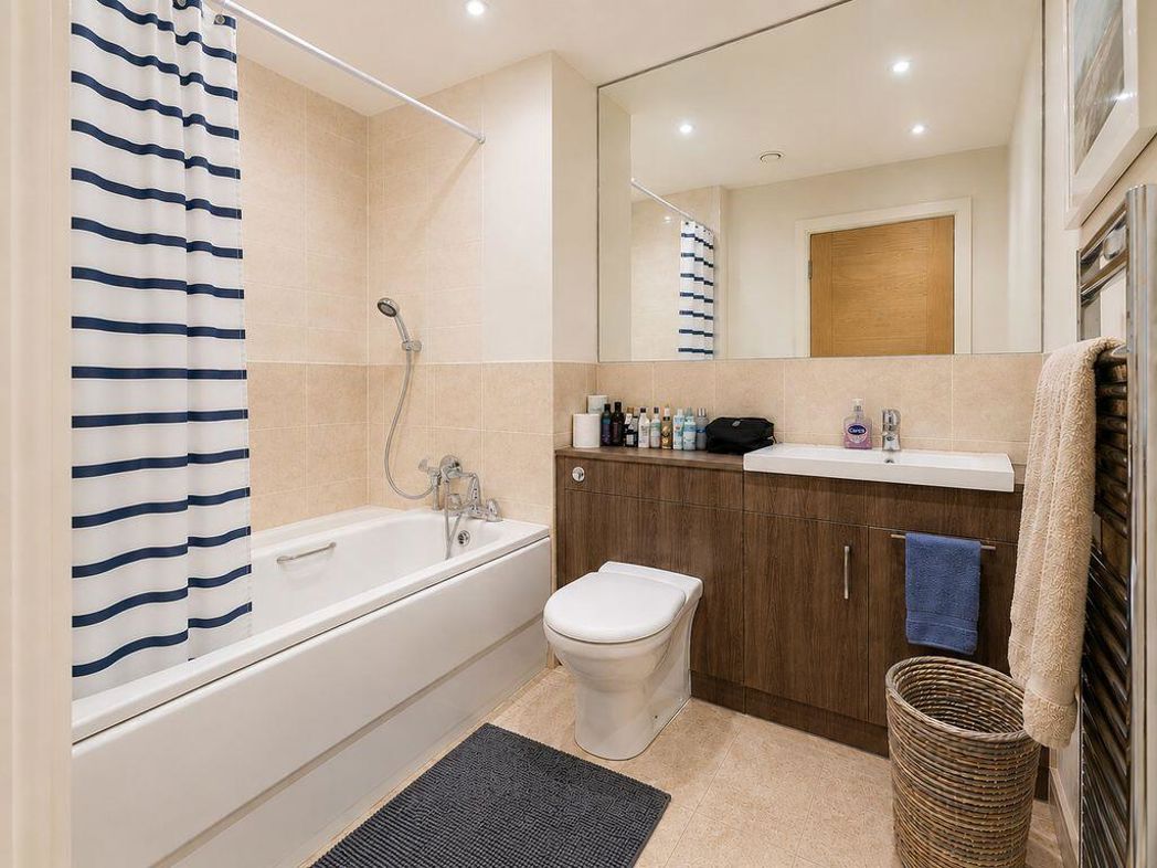 Property image 5 of 7