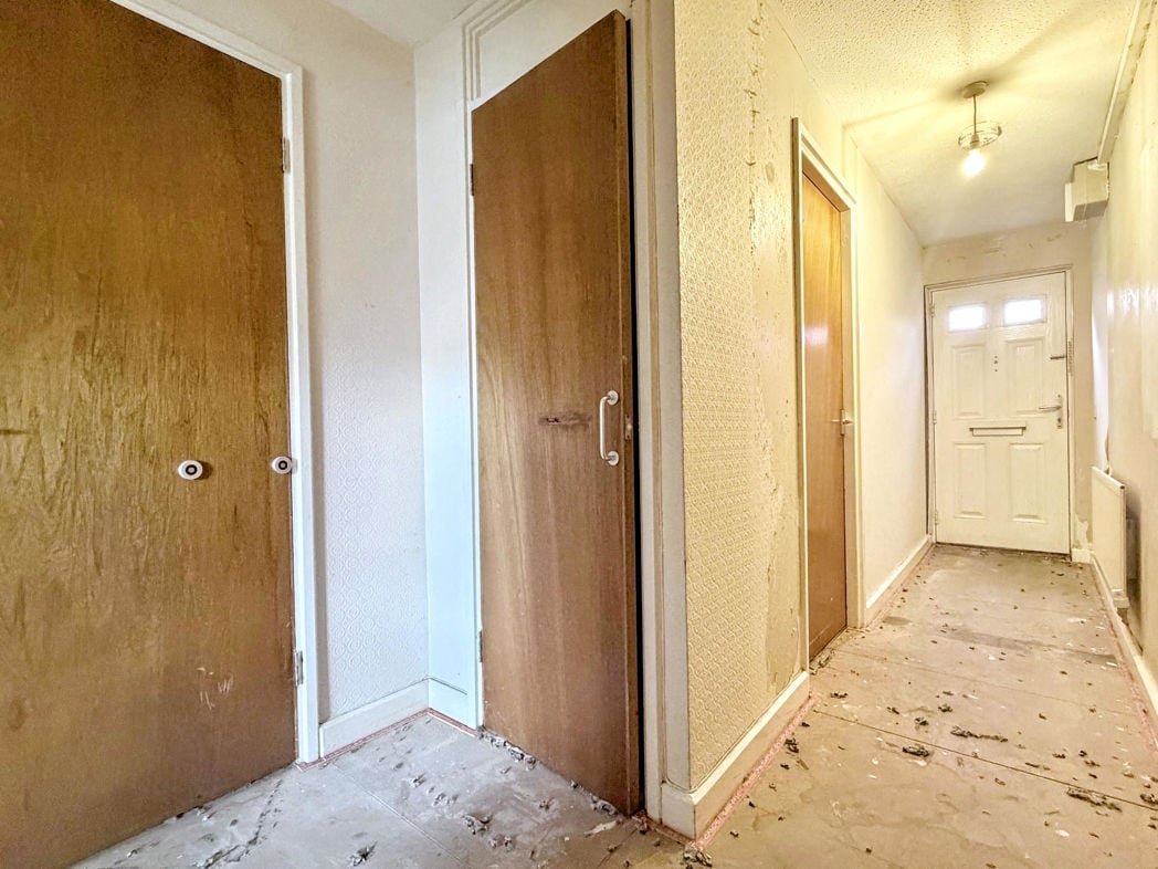 Property image 3 of 14