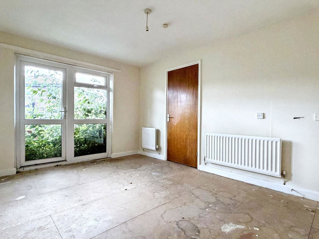 Property image 11 of 14