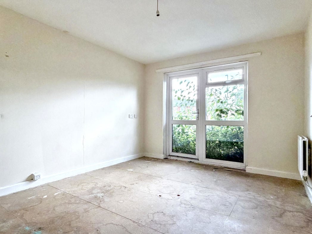 Property image 12 of 14