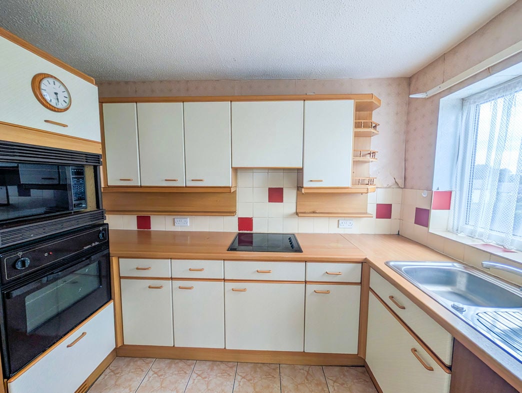 Property image 4 of 10