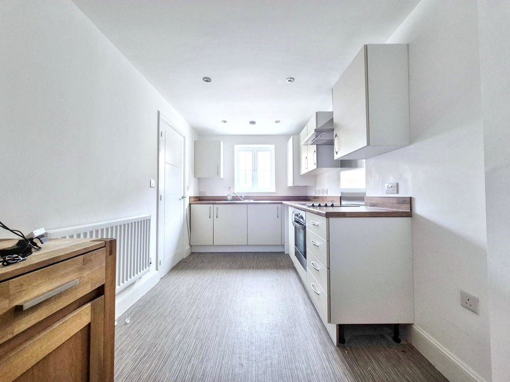 Property image 3 of 13