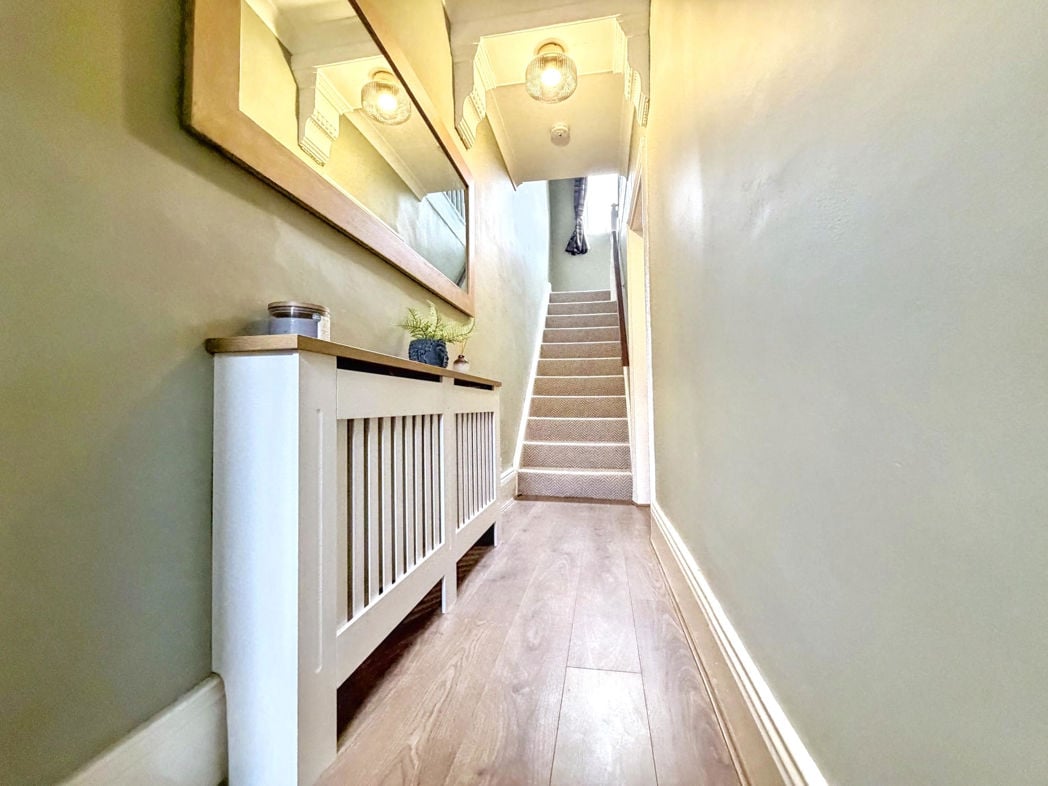 Property image 4 of 23