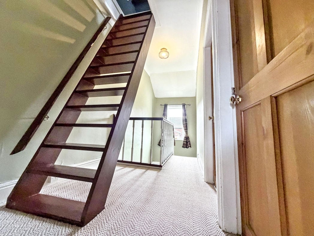 Property image 14 of 23