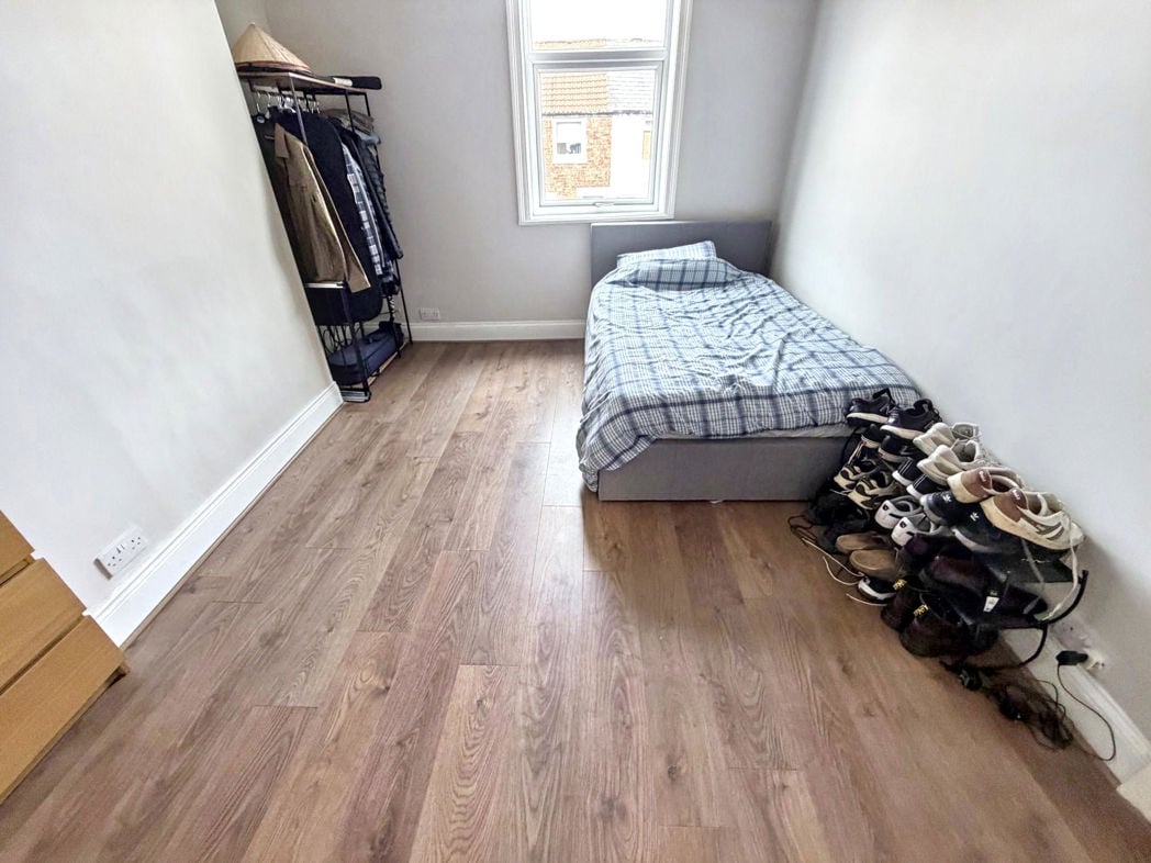 Property image 17 of 23