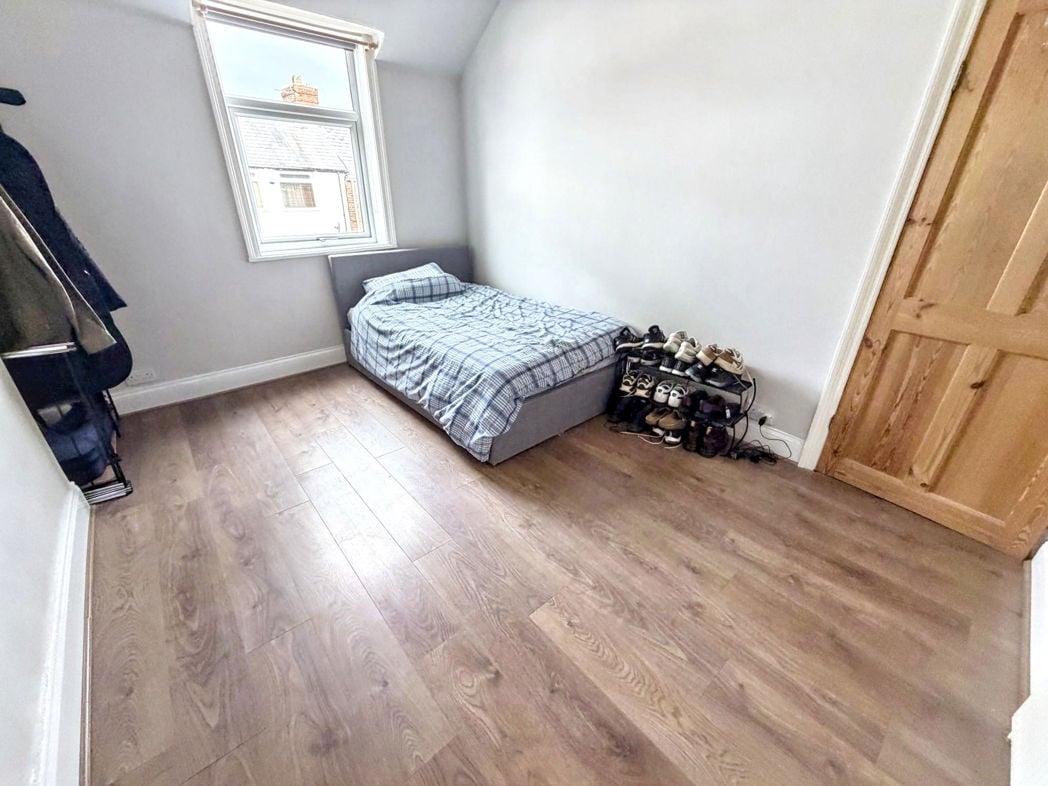 Property image 18 of 23