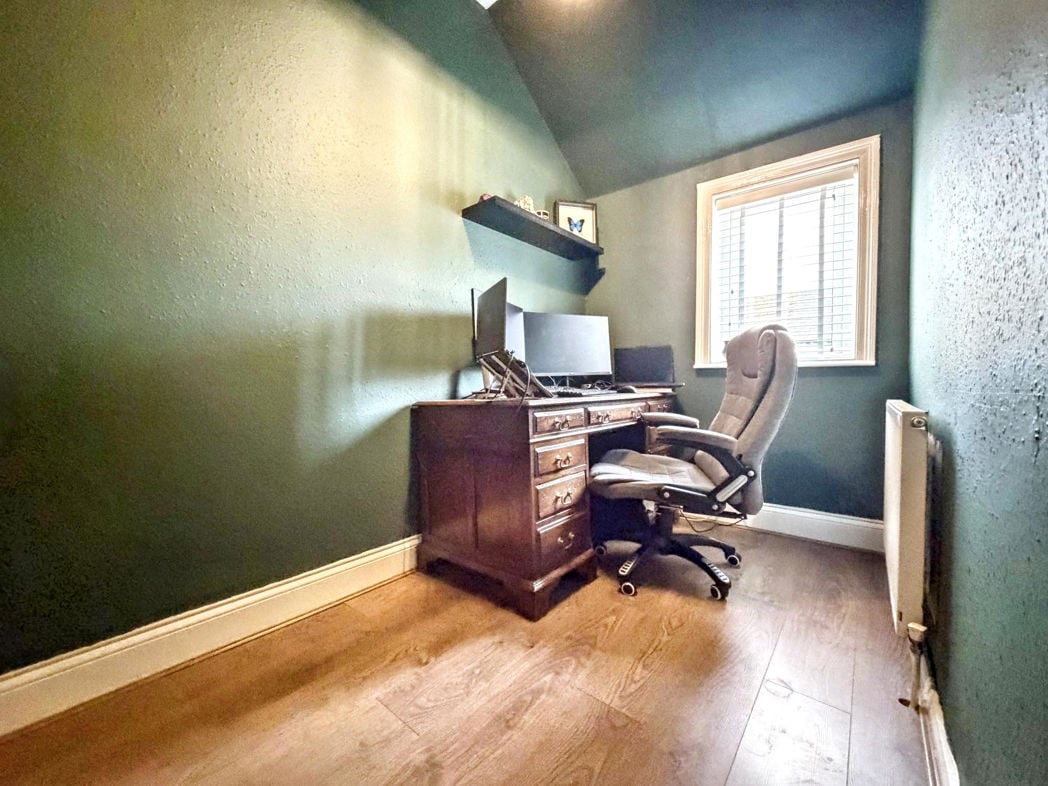 Property image 19 of 23
