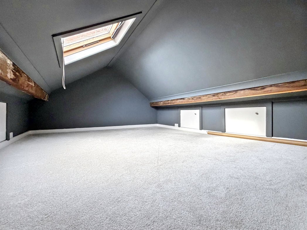 Property image 20 of 23